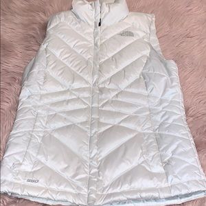 Women’s North Face vest